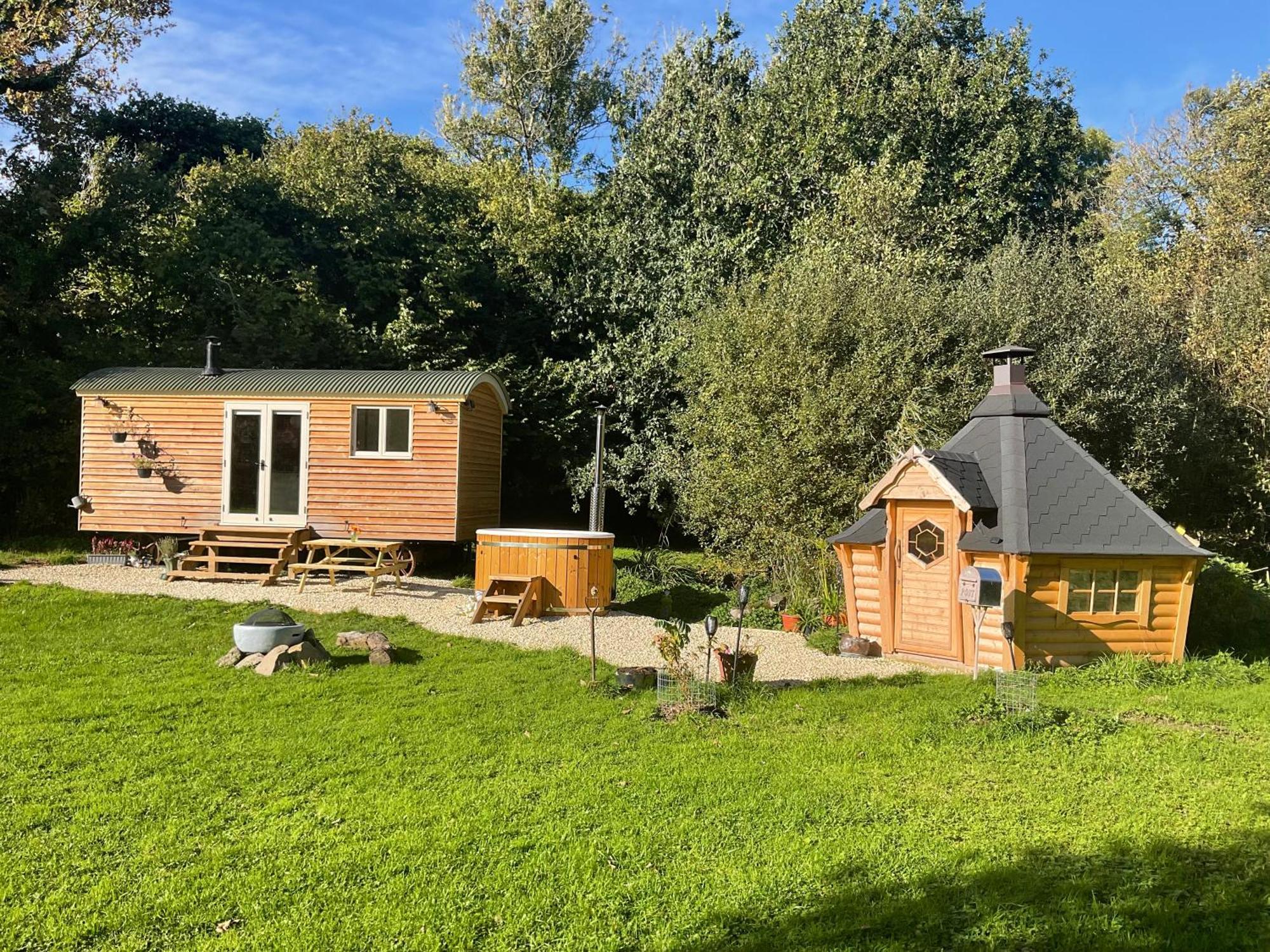 Gillan Creek Retreat Hotel Helston Buitenkant foto